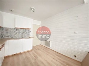 maison-villa à la vente -   80000  AMIENS, surface 77 m2 vente maison-villa - APR673704